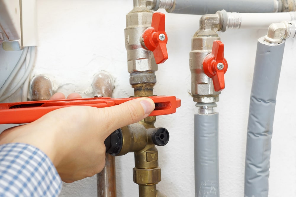 A Reliable Plumber In Bathurst At Work